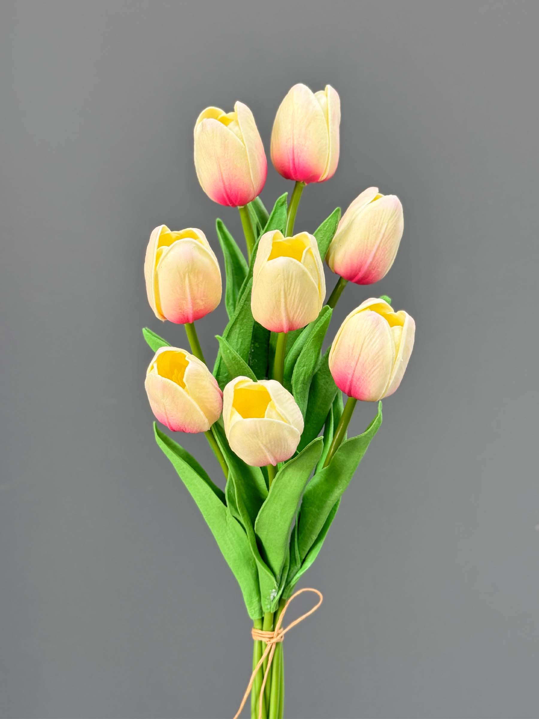 MA1437-12 White Fuchsia